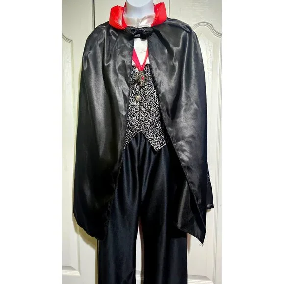 Spirit Halloween Vampire Costume Deluxe Boys 12-14 Cape Fangs Shirt Dracula Kids - Picture 2 of 8